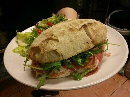 Caffe Piccolo