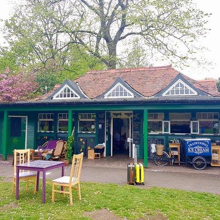 Pavilion Cafe