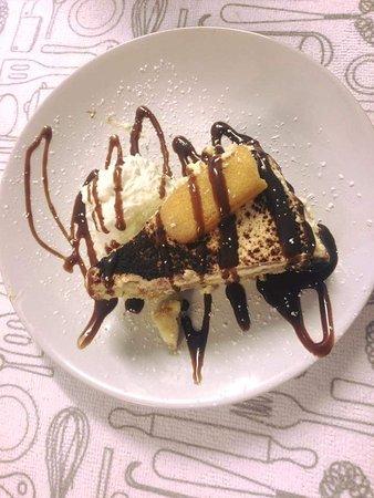 Dalila's Bistro